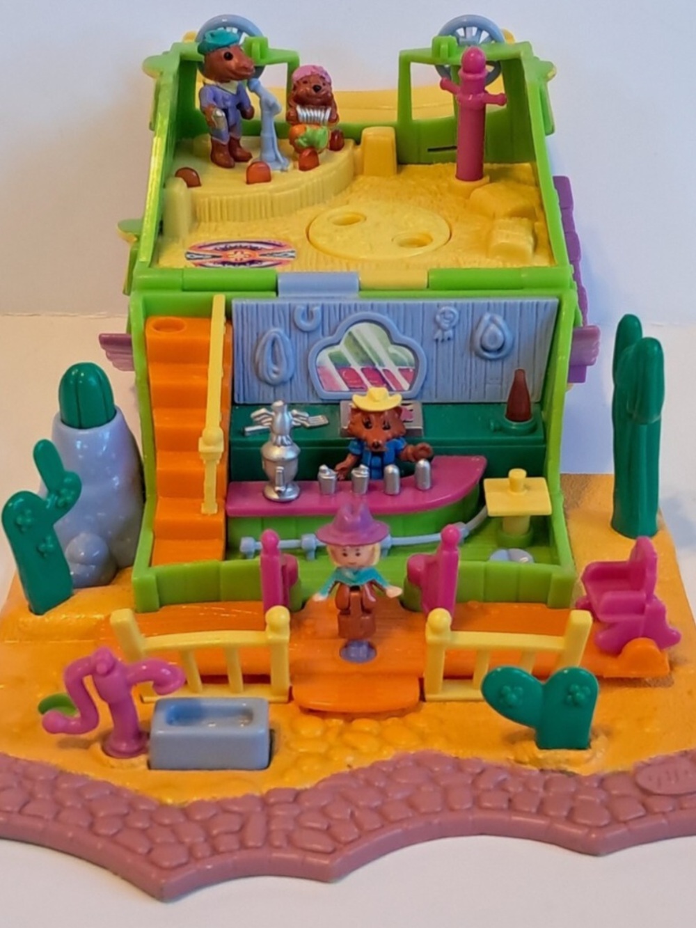 Vintage 1994 Bluebird Polly Pocket Western Saloon playset 🌵